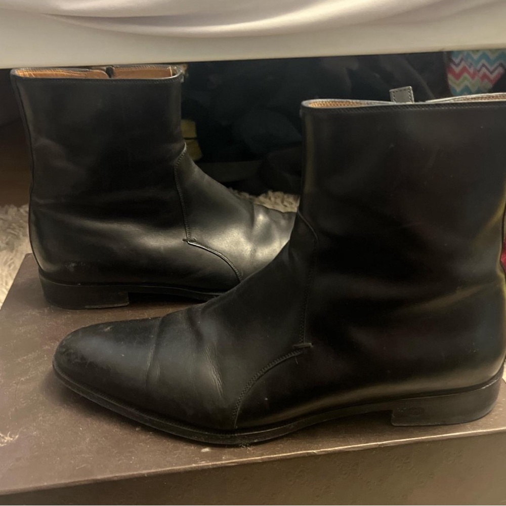 AUTHENTIC GUCCI Chelsea boots